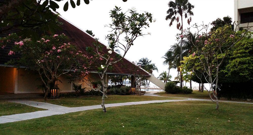 Holiday Condo @Pantai Ria Port Dickson Eksteriør billede